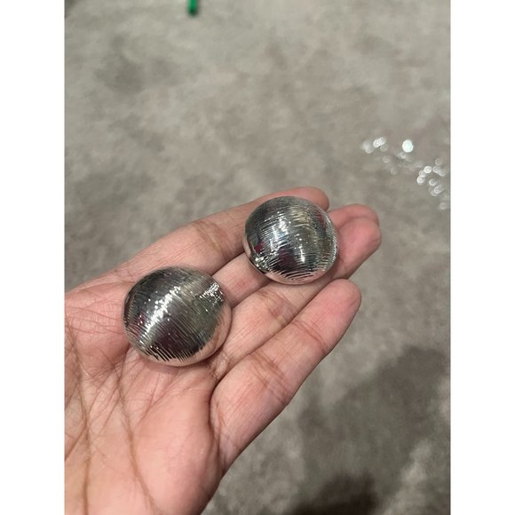 Big Silver stud earrings clip ons dome statement bold large round chunky shiny - Picture 2 of 8